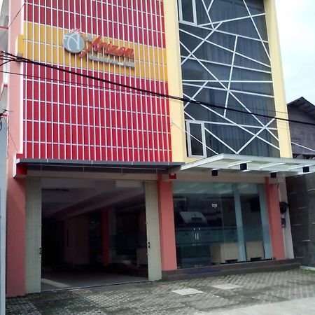 The Arizon At Malioboro Hotel Yogyakarta Exterior foto